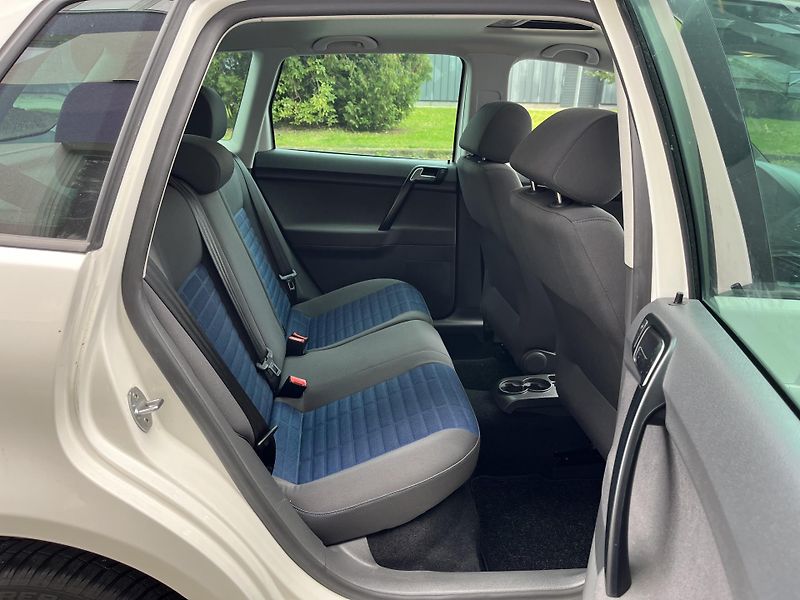 Volkswagen Polo 1,2 12V Trend / servis.kn. - fotka 17 z 33