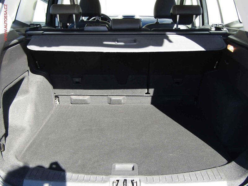 Ford Kuga (2019) 1.5 EB, 1.maj,ČR, Titanium - fotka 7 z 22