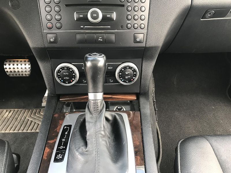 Mercedes-Benz GLK 350 CDI 165 KW 4MATIC,NAVI.. - fotka 16 z 25