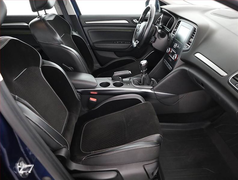 Renault Mégane (2018) 1.2 TCe, ČR,1.maj, Serv.kniha - fotka 7 z 16