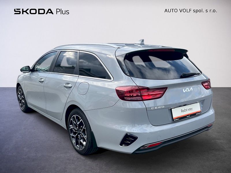 Kia Ceed (2025) Edice 30 1.5 T- GDI 103 kW 6°m - fotka 7 z 32