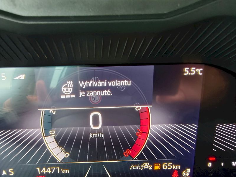 Škoda Kamiq (2024) TOP SELECT TSI 85/1.0 M6F - fotka 26 z 26