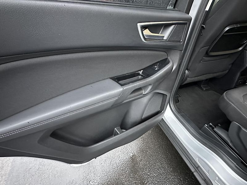 Ford Galaxy (2016) 1.5/118kW TITANIUM * 7.Míst *  - fotka 27 z 43