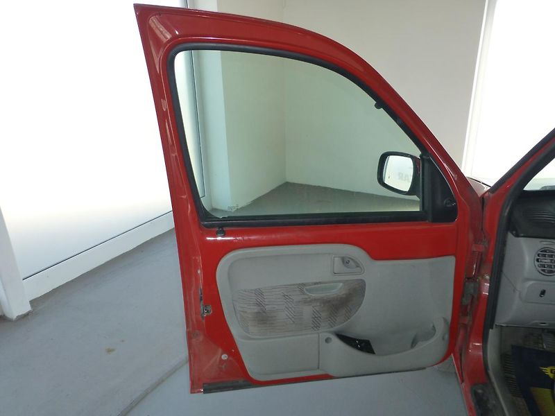 Renault Kangoo (2006) 1,2i*KLIMA**RAMPA NA VOZÍK!!!! - fotka 10 z 22
