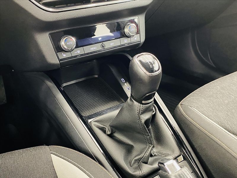 Škoda Kamiq 1,0 TSI 81kW Style - fotka 15 z 23