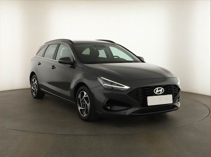 Hyundai i30 (2025) Style 1.0 T-GDI, Automat - fotka 1 z 15