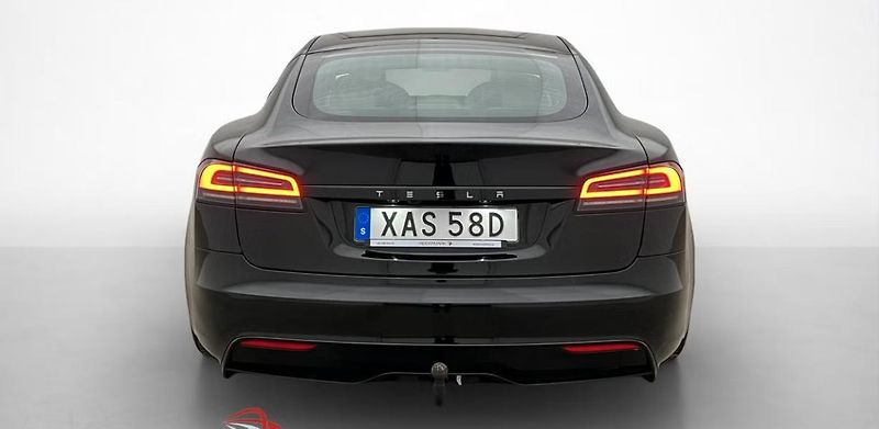 Tesla Model S LR AWD Kam Vzduch Panorama Taž - fotka 5 z 32