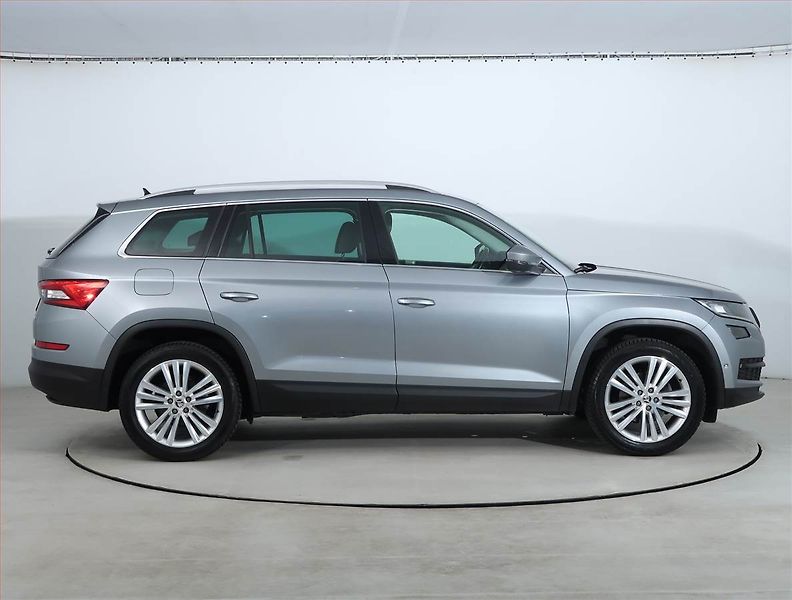 Škoda Kodiaq (2018) Style 1.4 TSI, Serv.kniha - fotka 6 z 26