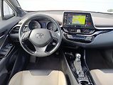 Toyota C-HR 2.0HEV PREMIERE ČR 1.MAJITEL - náhled 21
