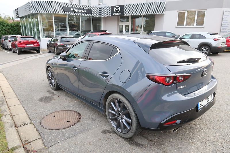 Mazda 3 HB 2,0 G150 AT, Bose,serv.,DPH - fotka 7 z 28