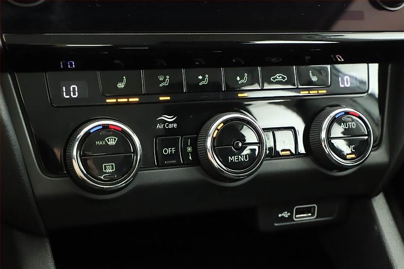 Škoda Octavia (2019) Style 2.0 TDI, 4X4, Automat - fotka 14 z 20