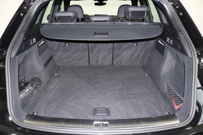 Audi Q5 Sline 40 TDI quattro Stronic - fotka 15 z 26