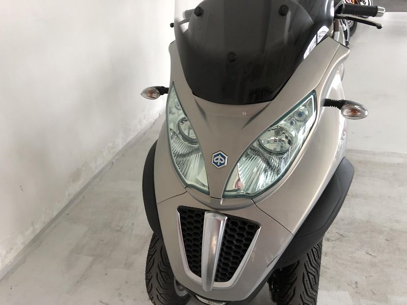 Piaggio MP3 500 LT - fotka 15 z 19