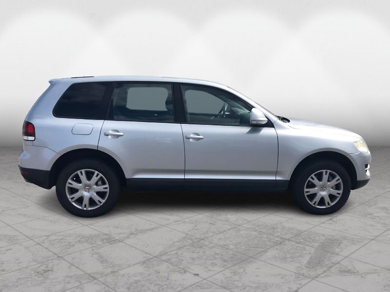 Volkswagen Touareg A 3,0 TDI - fotka 8 z 26