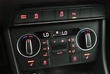 Audi Q3 (2015) 2.0 TDI, 4X4, Navi, Bi-Xenony - náhled 16