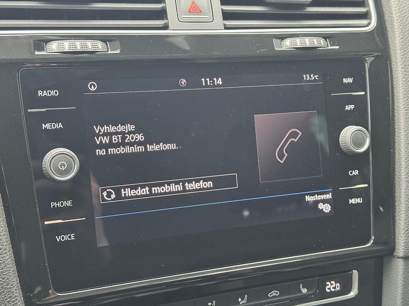 Volkswagen Golf (2017) 2.0TDi MAN Highline+, DPH, ACC - fotka 31 z 49