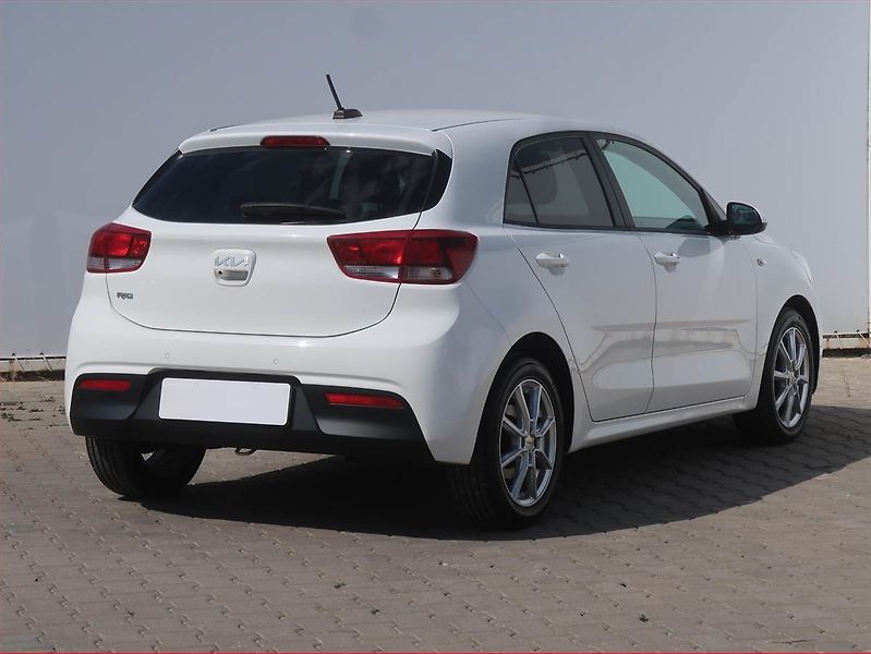 Kia Rio (2022) 1.0 T-GDI, Automat, Serv.kniha - fotka 5 z 18