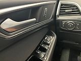 Ford S-MAX 2.0 EB Titanium manuál 7 míst - náhled 17