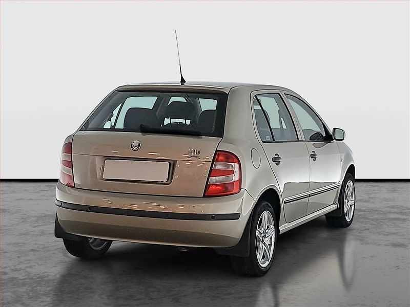 Škoda Fabia (2005) 1.4 16V, nová STK, Klima - fotka 5 z 15