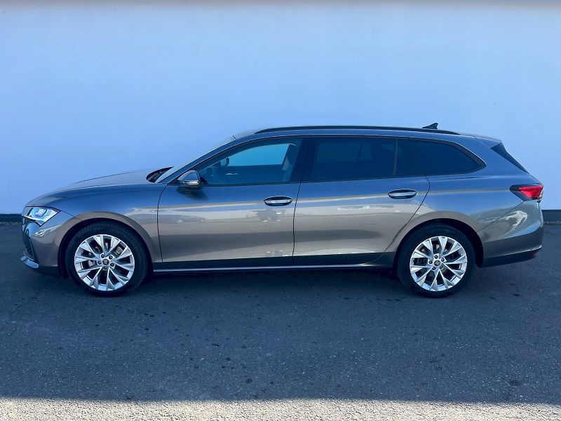 Škoda Superb (2025) COMBI SELEC TD 110/2.0 A7F - fotka 3 z 34
