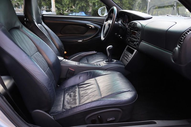 Porsche 911 996 3.4 CARRERA 221kW - fotka 45 z 49