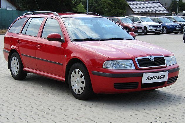 Škoda Octavia 1.6, zdroj: se svolením Auto Esa