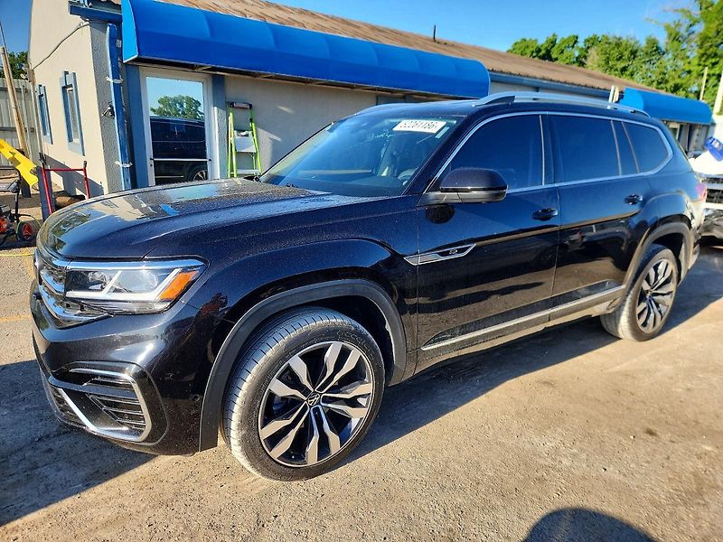 Volkswagen Atlas (2023) Auto na cestě - fotka 1 z 13
