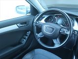 Audi A4 (2015) Attraction 2.0 TDI, 4X4 - náhled 7
