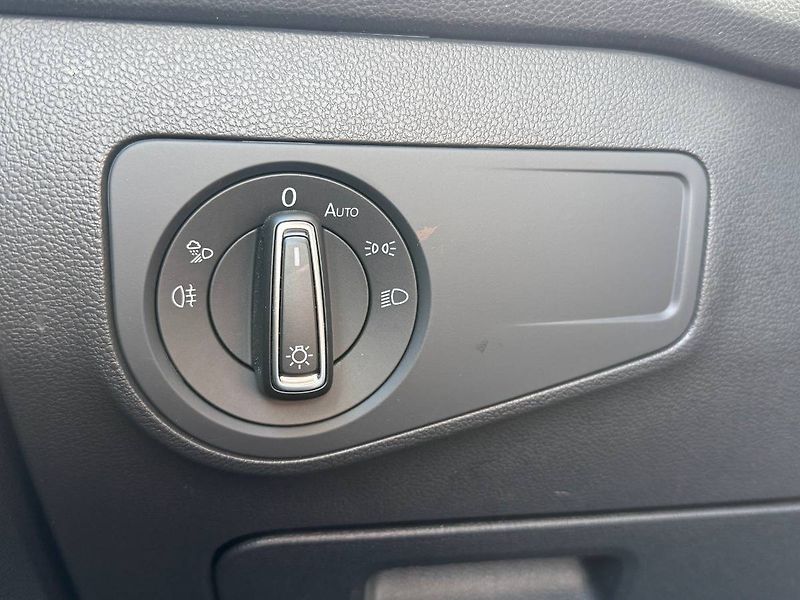 Volkswagen Tiguan Allspace (2021) 2.0 TDI 110 kW Elegance 7DSG - fotka 20 z 26