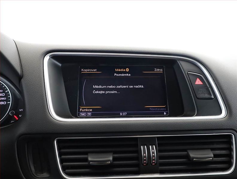 Audi Q5 (2016) 2.0 TDI, 4X4, Automat - fotka 13 z 21