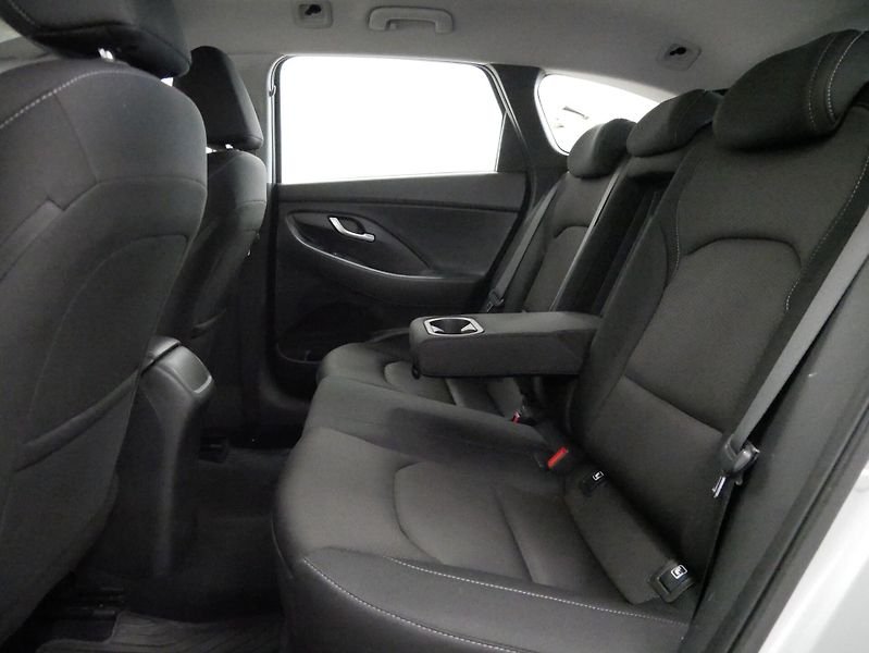 Hyundai i30 - fotka 27 z 28