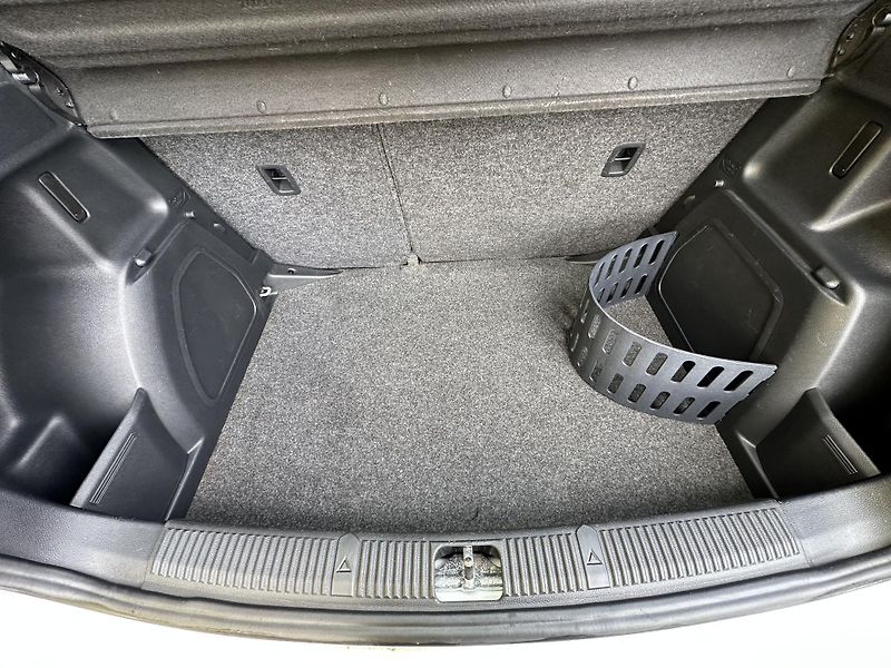 Škoda Fabia (2011) 1.2TSI/63kW 1.Maj. *KLIMA  - fotka 21 z 30