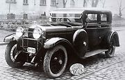 čtyřdveřový sedan