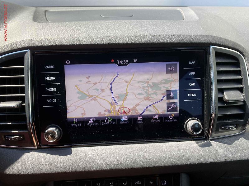 Škoda Karoq (2019) 1.5 TSi, Ambition, DSG, LED - fotka 18 z 18