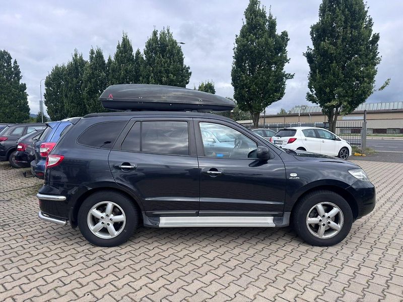 Hyundai Santa Fe (2007) 4X4 2,2CRDI 114KW 7 MÍST AUTOM - fotka 6 z 50