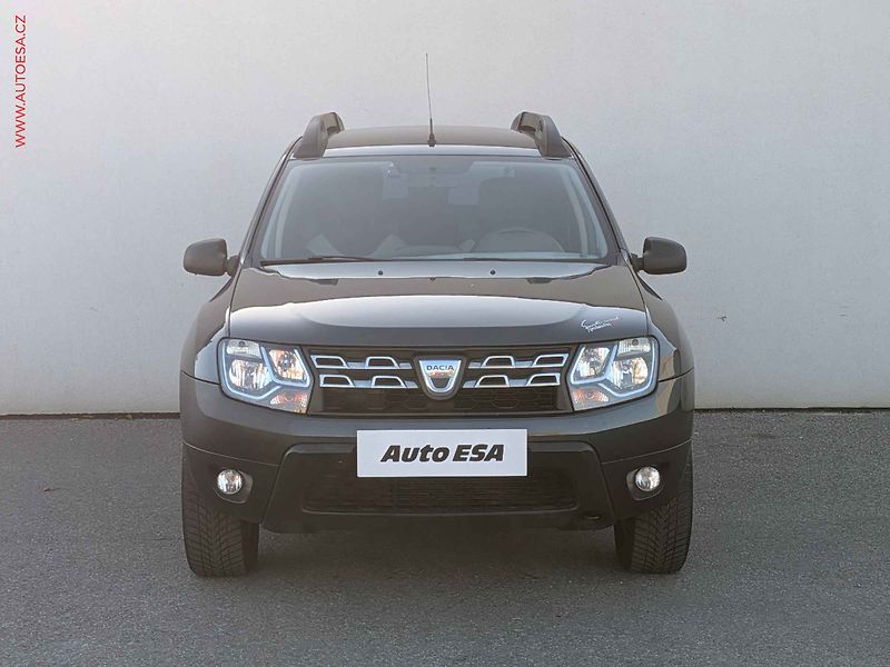 Dacia Duster (2017) 1.6i, ČR, AC, tempo, výhřev - fotka 2 z 16