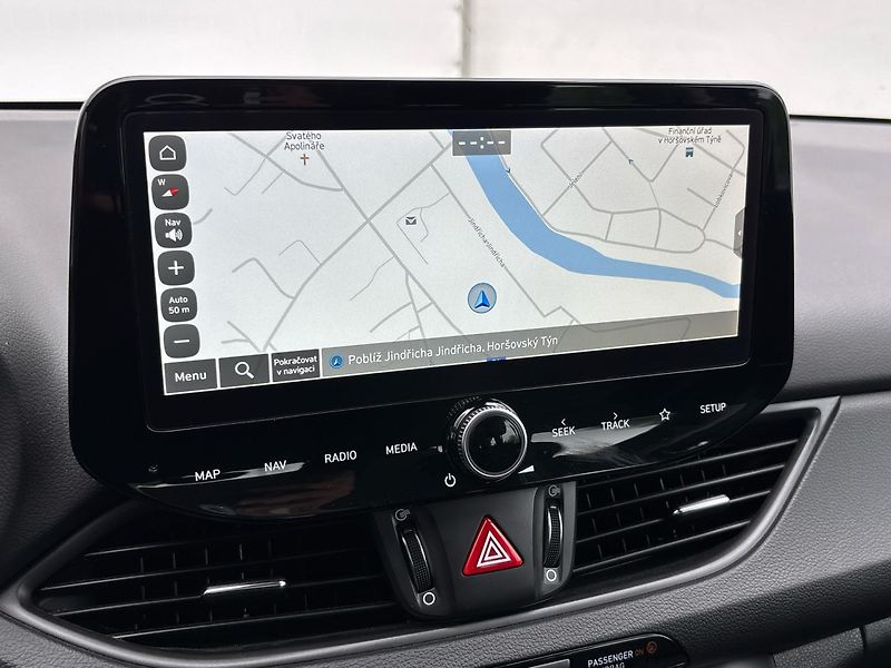 Hyundai i30 Smart DCT - fotka 25 z 26