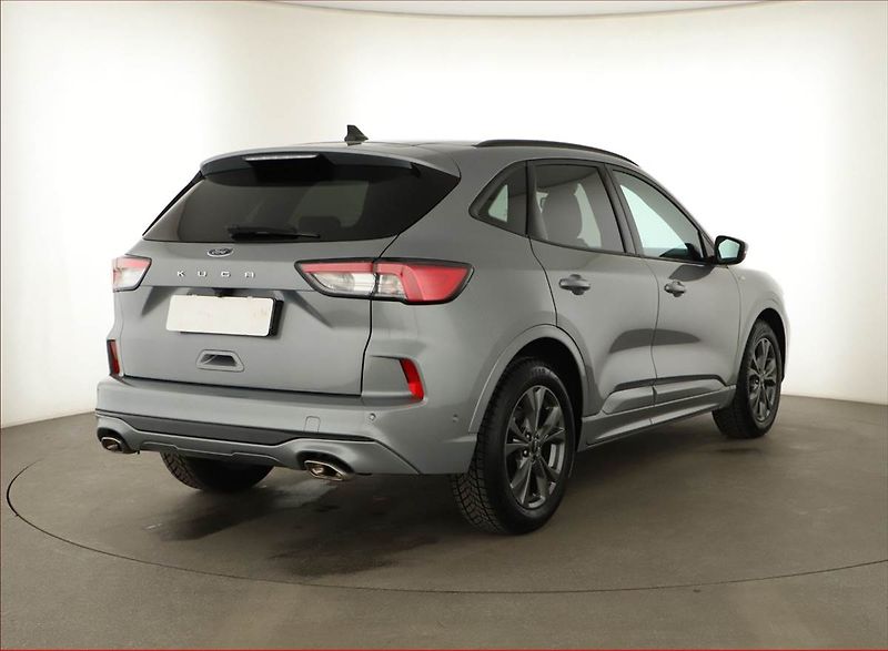 Ford Kuga (2022) ST-Line 1.5 EcoBoost - fotka 5 z 20