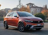 Fiat Tipo Cross - od 620 900 Kč