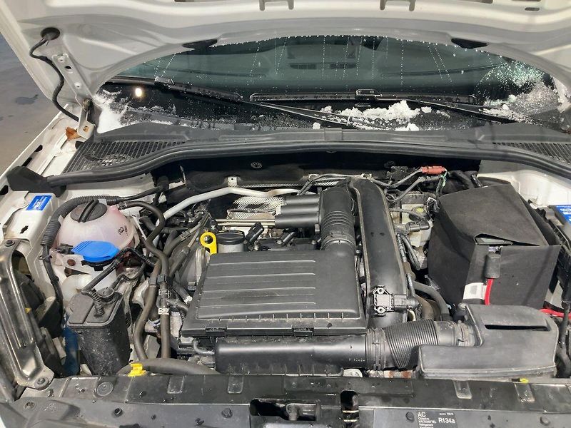 Škoda Yeti (2016) 1.2 /81kW - fotka 12 z 16