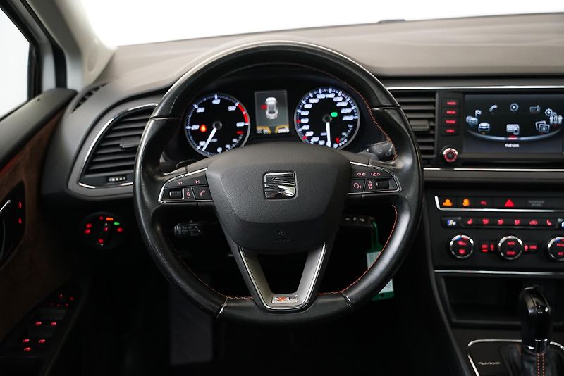 Seat Leon - fotka 18 z 26