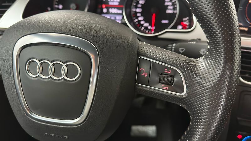 Audi A5 QUATTRO / 2 SADY GUM  - fotka 44 z 47