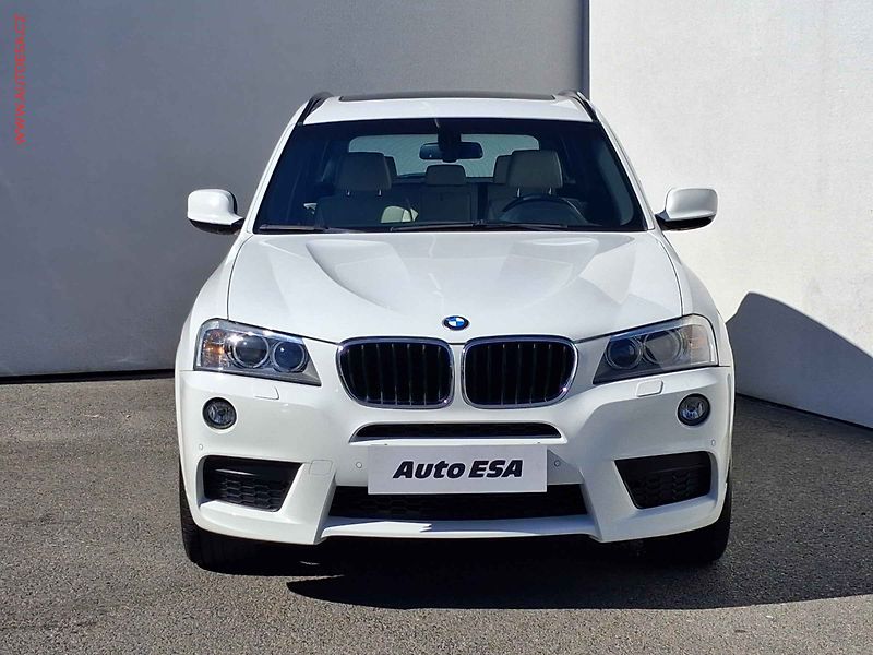 BMW X3 (2011) 2.0 d xDrive20d, ČR, M Paket - fotka 2 z 17