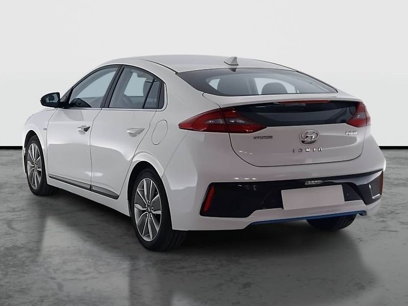 Hyundai Ioniq (2018) Hybrid, Automat, Kůže, Navi - fotka 4 z 21