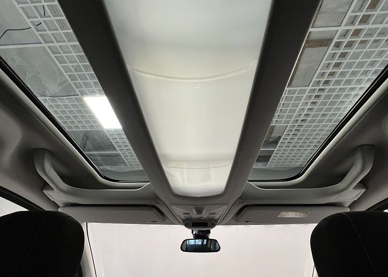Toyota ProAce City Verso 1,5 8AT FAMILY L1 PANO - fotka 11 z 17