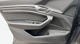 Audi Q8 e-tron 50 Q Vzd. odpružení Kamera Taž - náhled 15