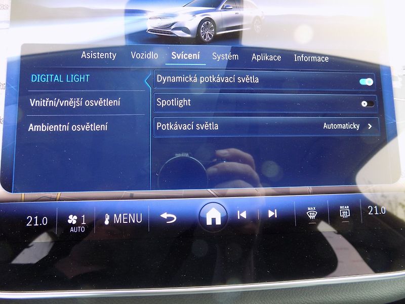 Mercedes-Benz Třídy E (2024) 300de/Digital-Light/Hybrid/ - fotka 32 z 50