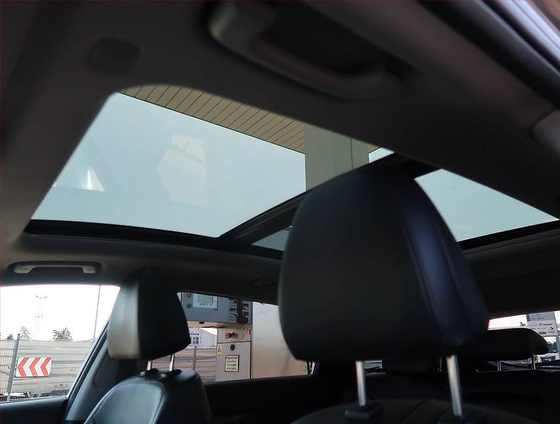 Hyundai i40 (2018) Premium 1.7 CRDi, Automat - fotka 22 z 23