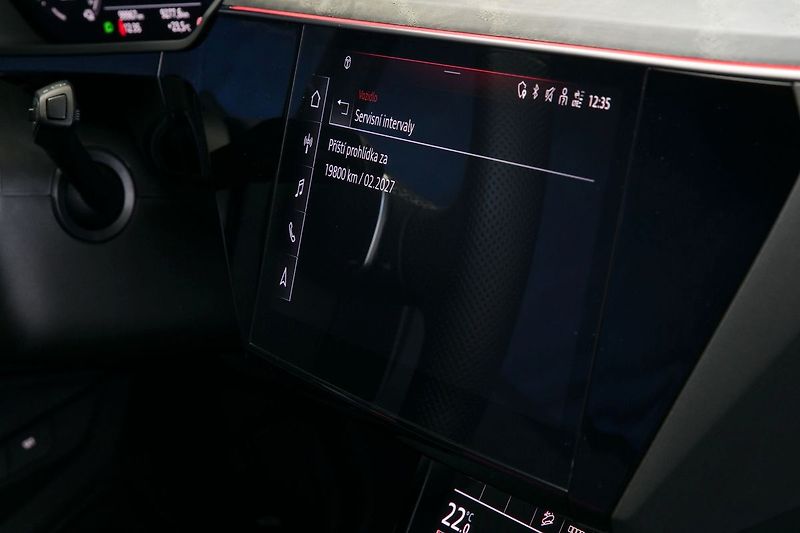 Audi e-tron 55 300kW Matrix Kessy Tažné - fotka 41 z 46