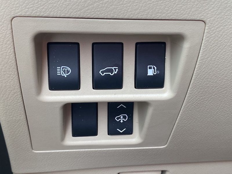 Lexus RX 450h 3.5HSD, ČR, navi, tažné, 4x4 - fotka 34 z 41